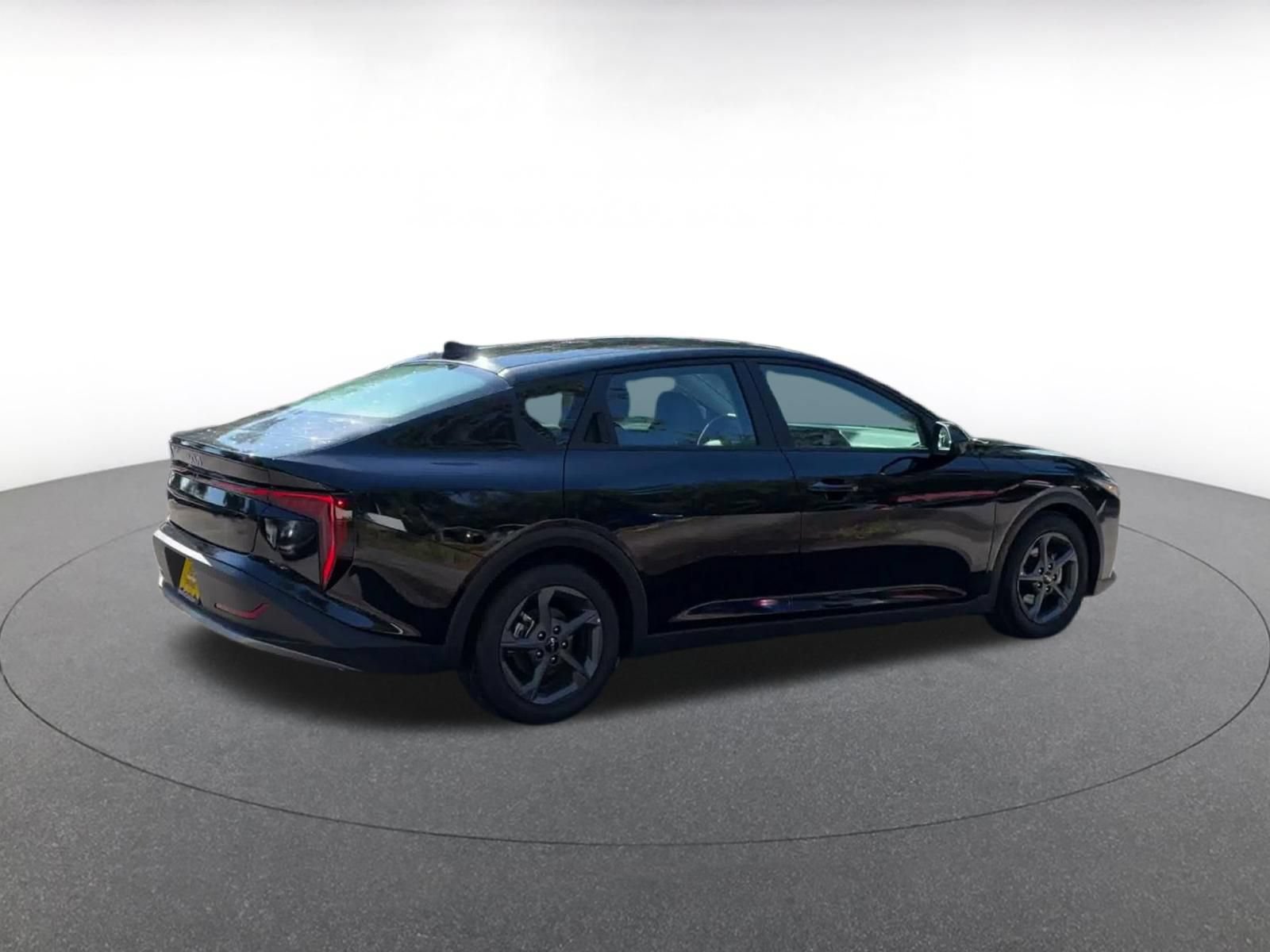 Used 2025 Kia K4 FWD image 14