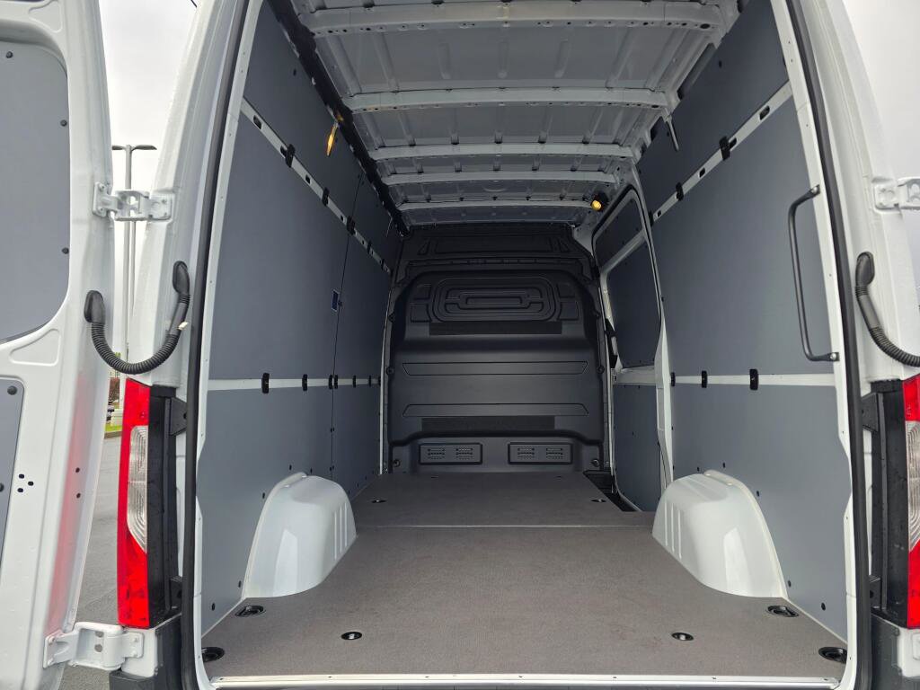 New 2026 Mercedes-Benz Sprinter 144 Cargo image 16