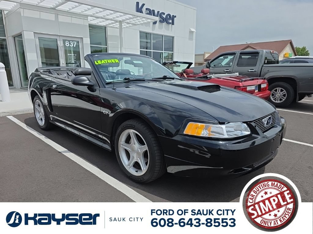 Used 2000 Ford Mustang GT RWD image 1