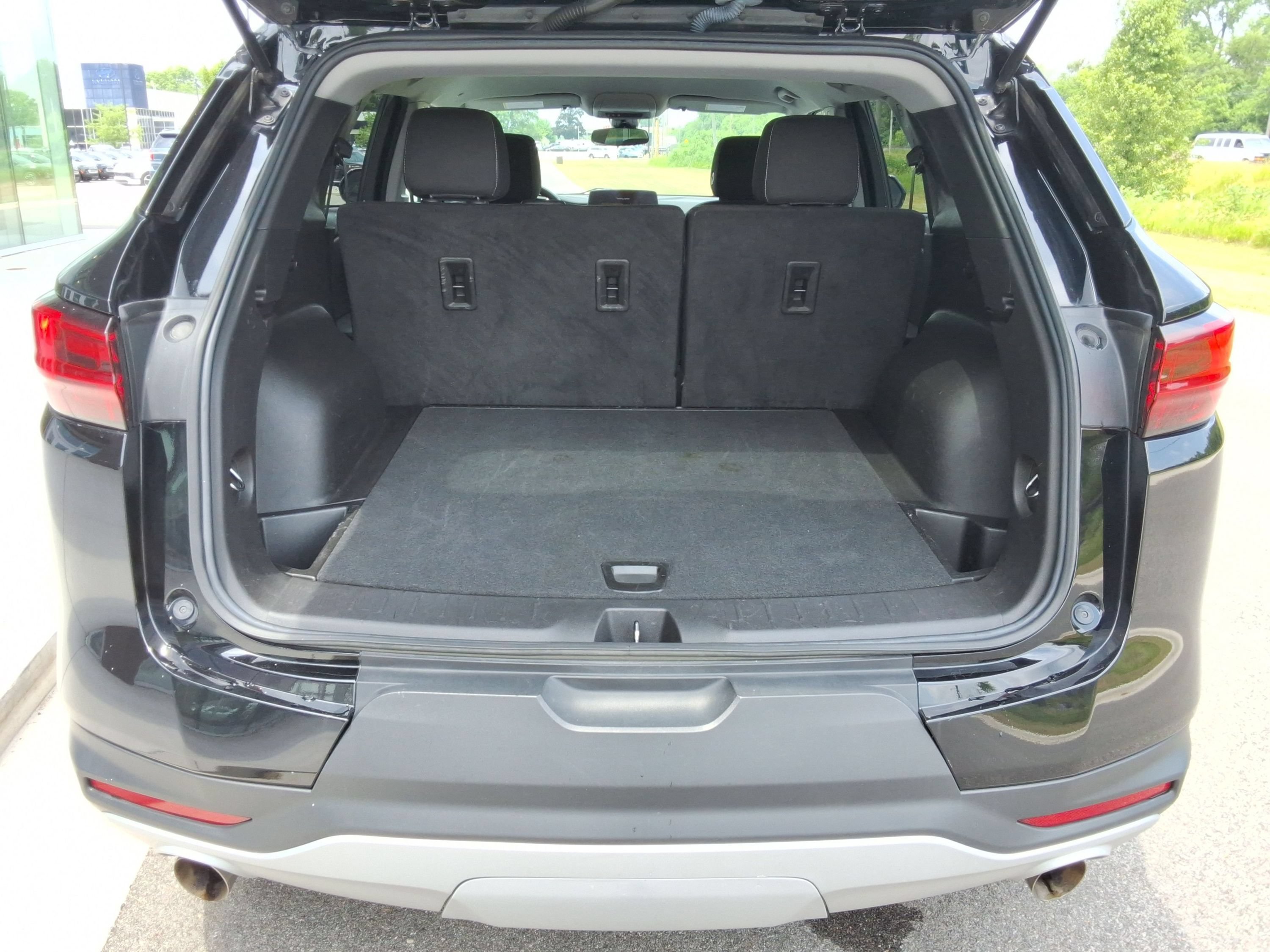 Used 2024 Chevrolet Blazer LT AWD/4WD image 30