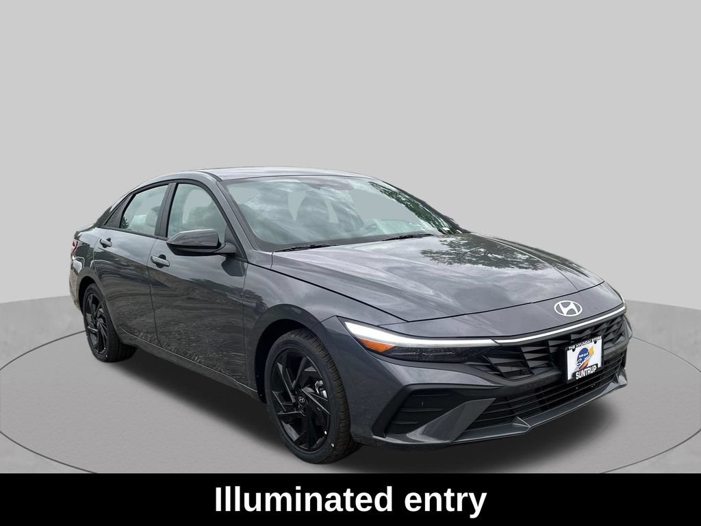 Used 2026 Hyundai Elantra Sport FWD image 9
