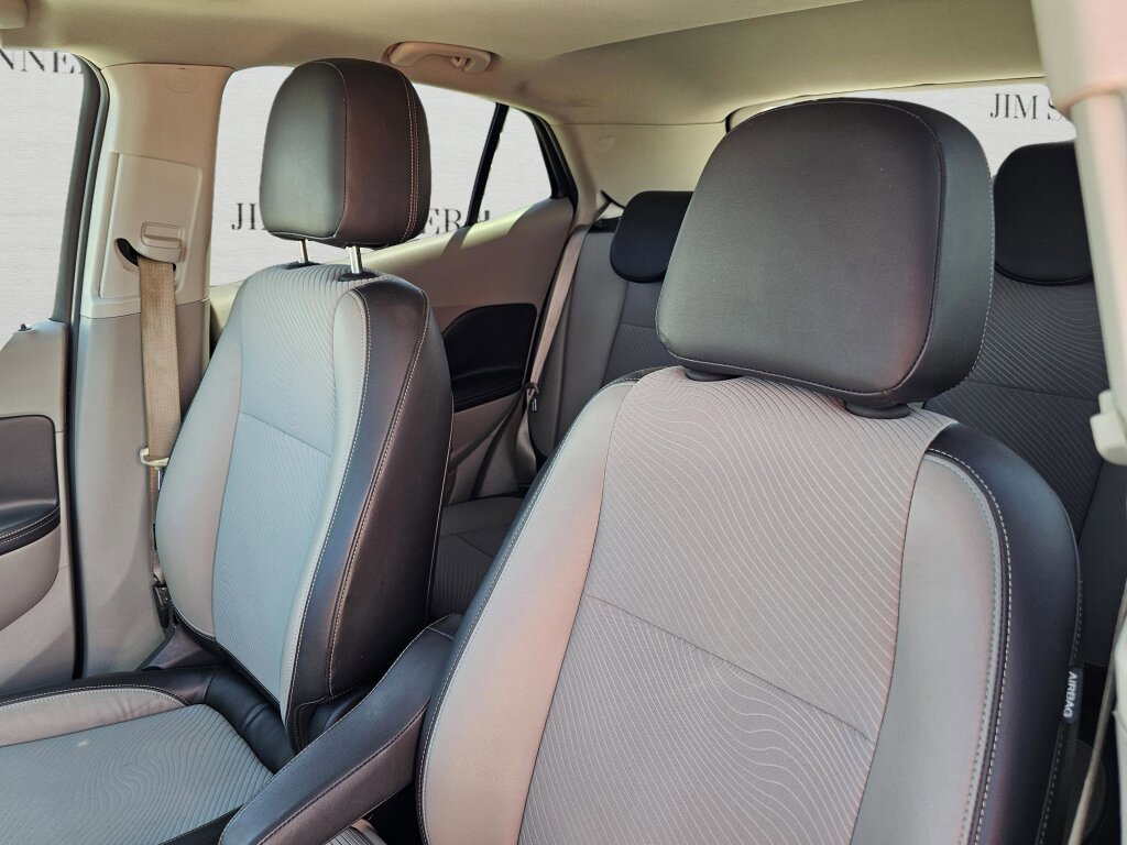 Used 2014 Buick Encore Convenience FWD image 17