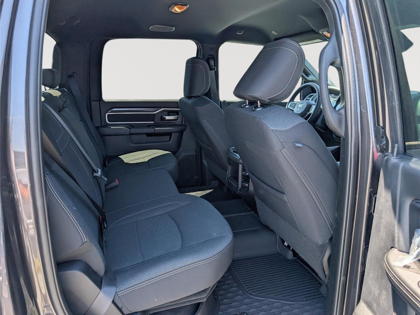New 2026 RAM 3500 Big Horn AWD/4WD image 7