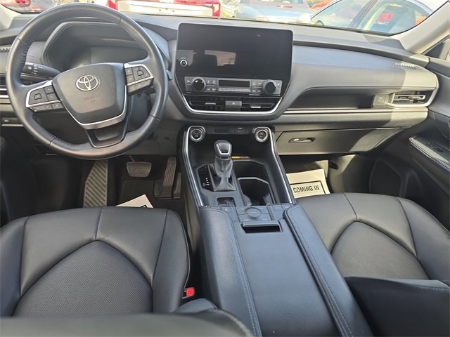 Used 2024 Toyota Grand Highlander XLE image 13