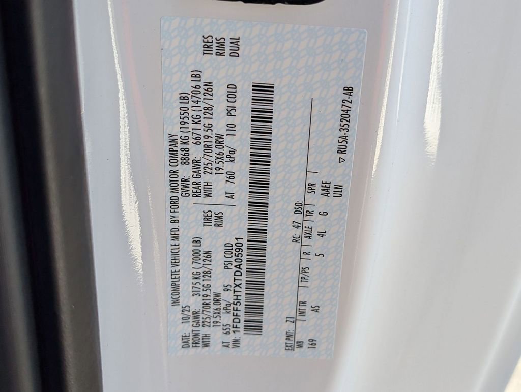 New 2026 Ford F550 4x4 Regular Cab Super Duty image 30