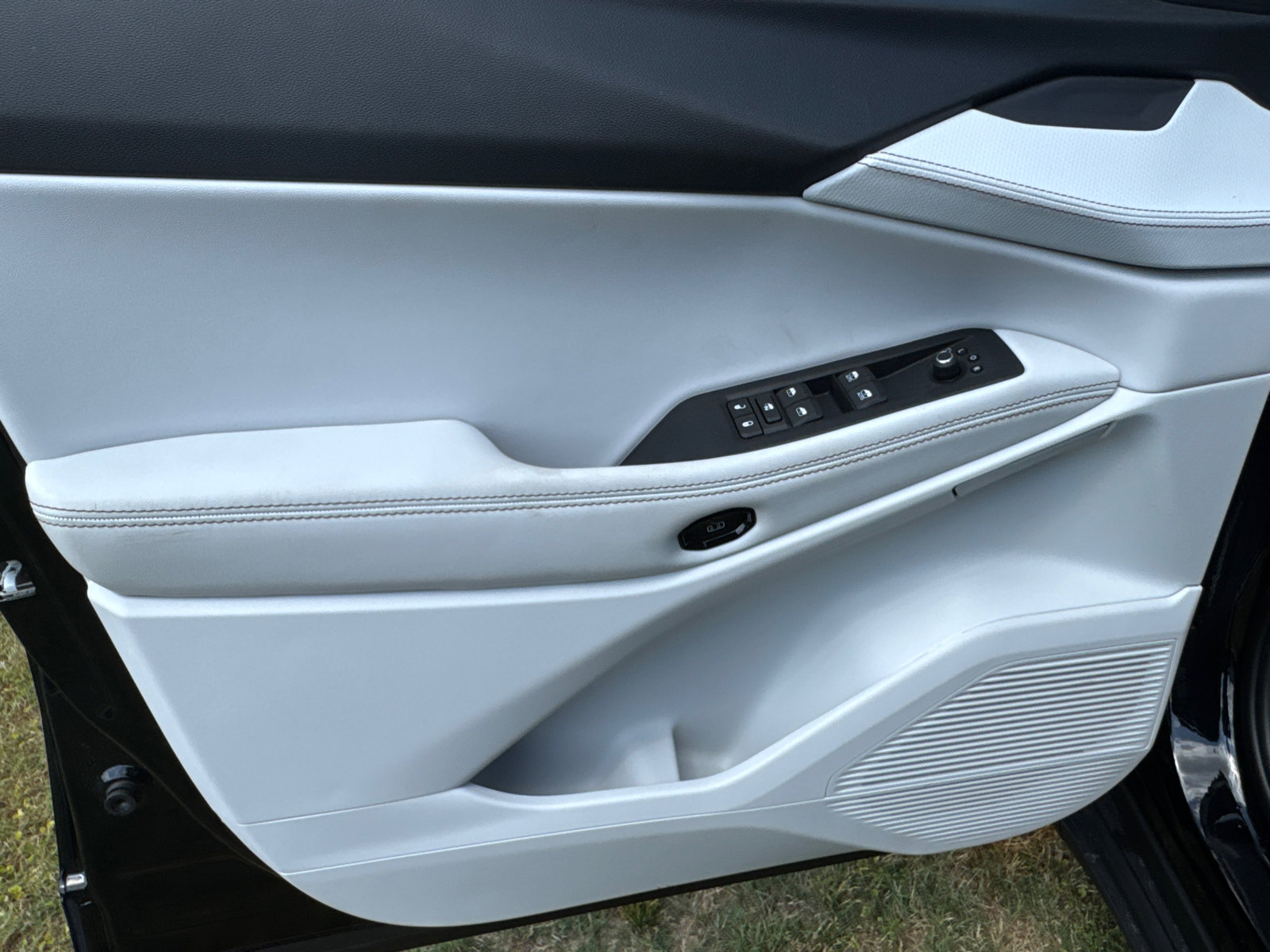New 2026 Jeep Cherokee Limited AWD/4WD image 12