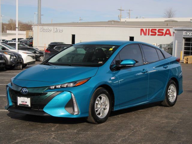 Used 2018 Toyota Prius Prime Premium w/ Carpet Mat Package image 8