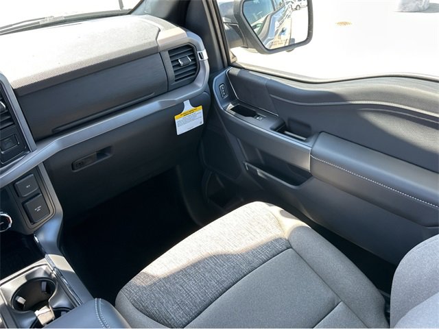 New 2025 Ford F150 XLT w/ Equipment Group 302A MID image 14