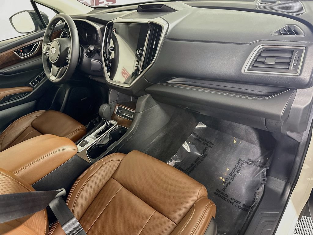 Certified 2025 Subaru Ascent Touring AWD/4WD image 34