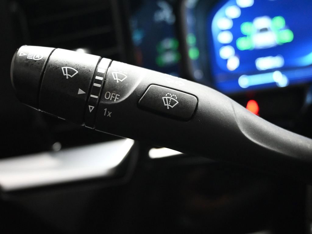 Used 2023 Chevrolet Silverado 1500 RST AWD/4WD image 24