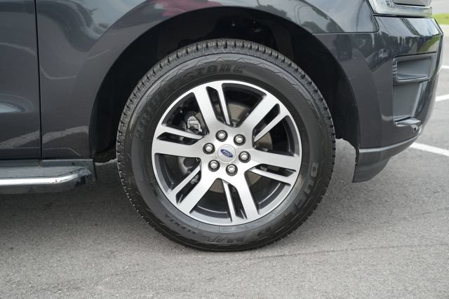 Used 2022 Ford Expedition XLT AWD/4WD image 51
