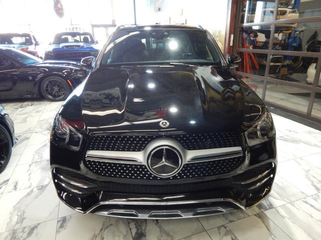 Used 2023 Mercedes-Benz GLE 450 GLE 450 AWD w/ AMG Line Exterior image 3