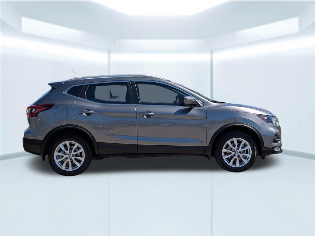 Used 2022 Nissan Rogue Sport SV image 22
