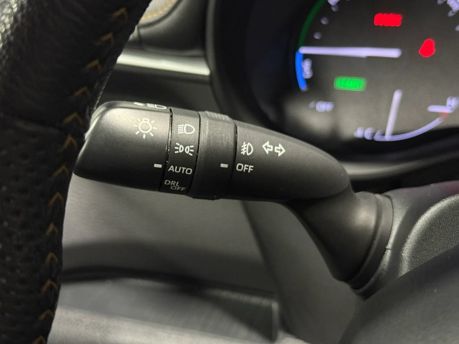 Used 2022 Toyota Sienna XLE Woodland Edition w/ Protection Package (TMS) AWD/4WD image 29