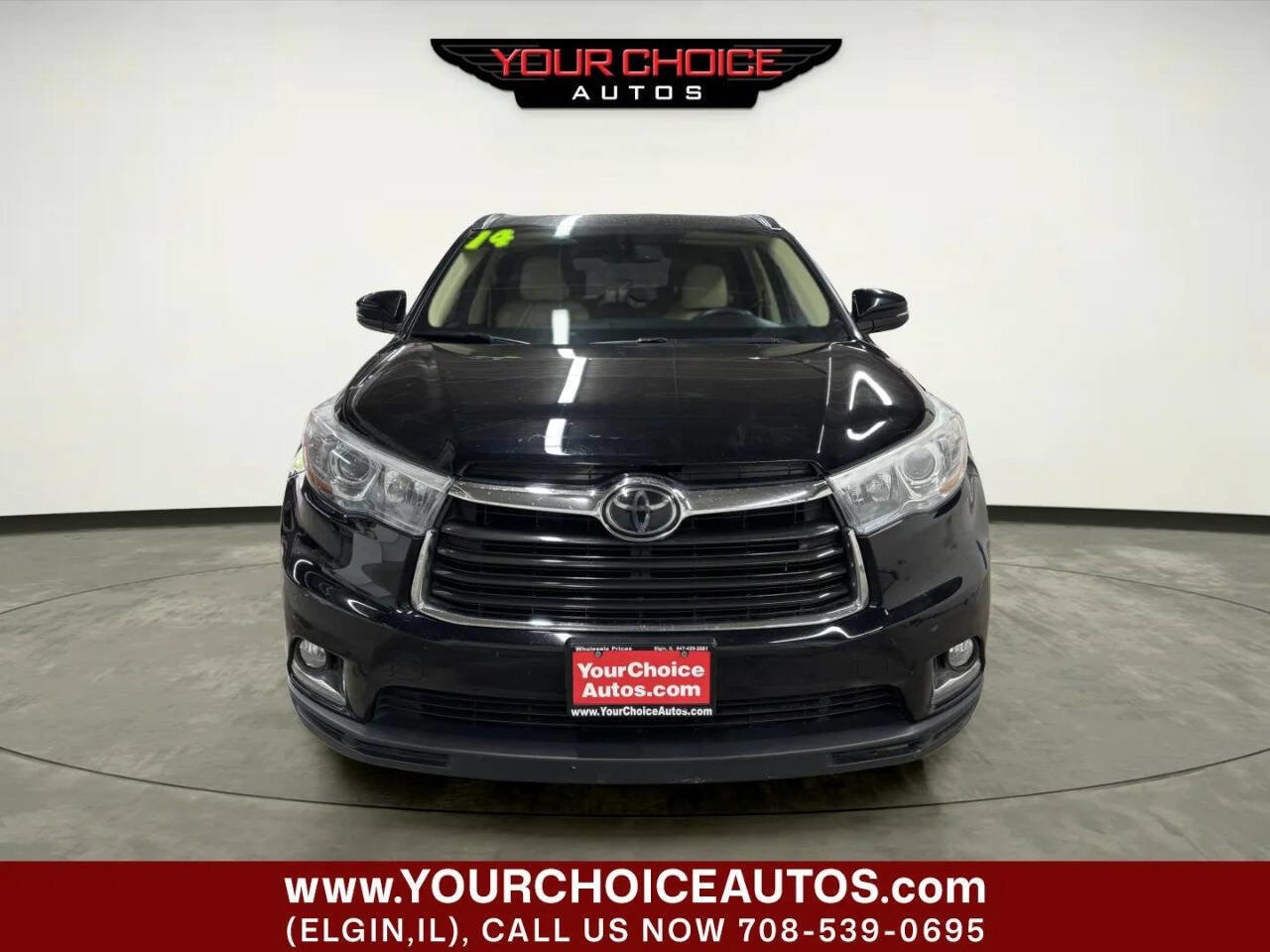 Used 2014 Toyota Highlander Limited w/ Driver Technology Package AWD/4WD image 11