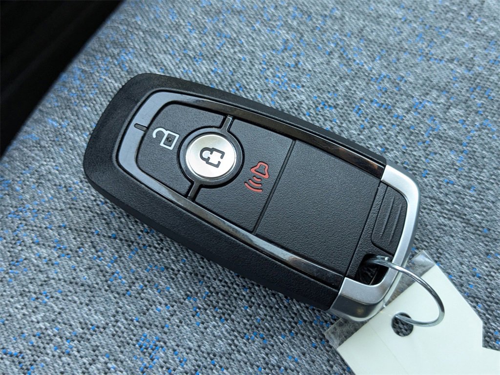 Used 2025 Ford Maverick XLT w/ Equipment Group 302A image 32