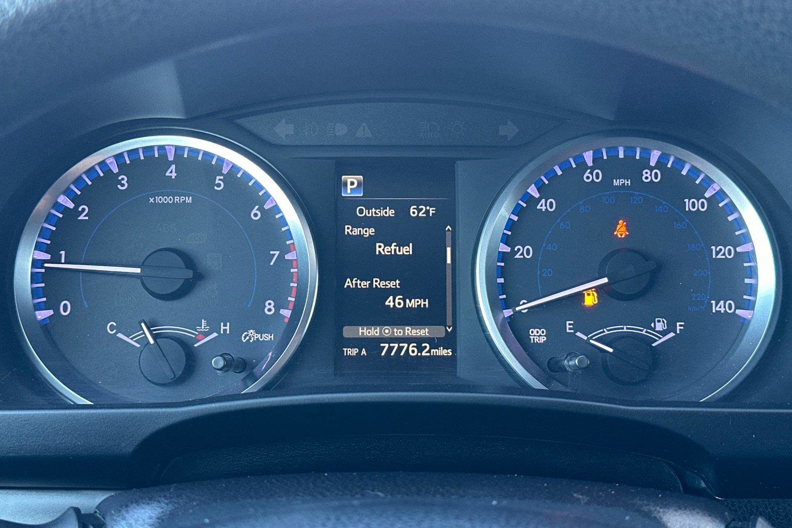 Used 2018 Toyota Highlander LE w/ Carpet Mat Package (TMS) image 23