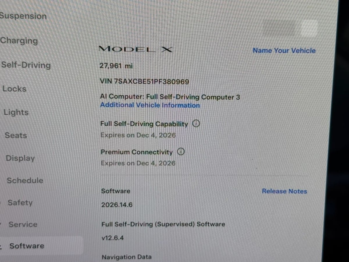Used 2023 Tesla Model X AWD/4WD image 31