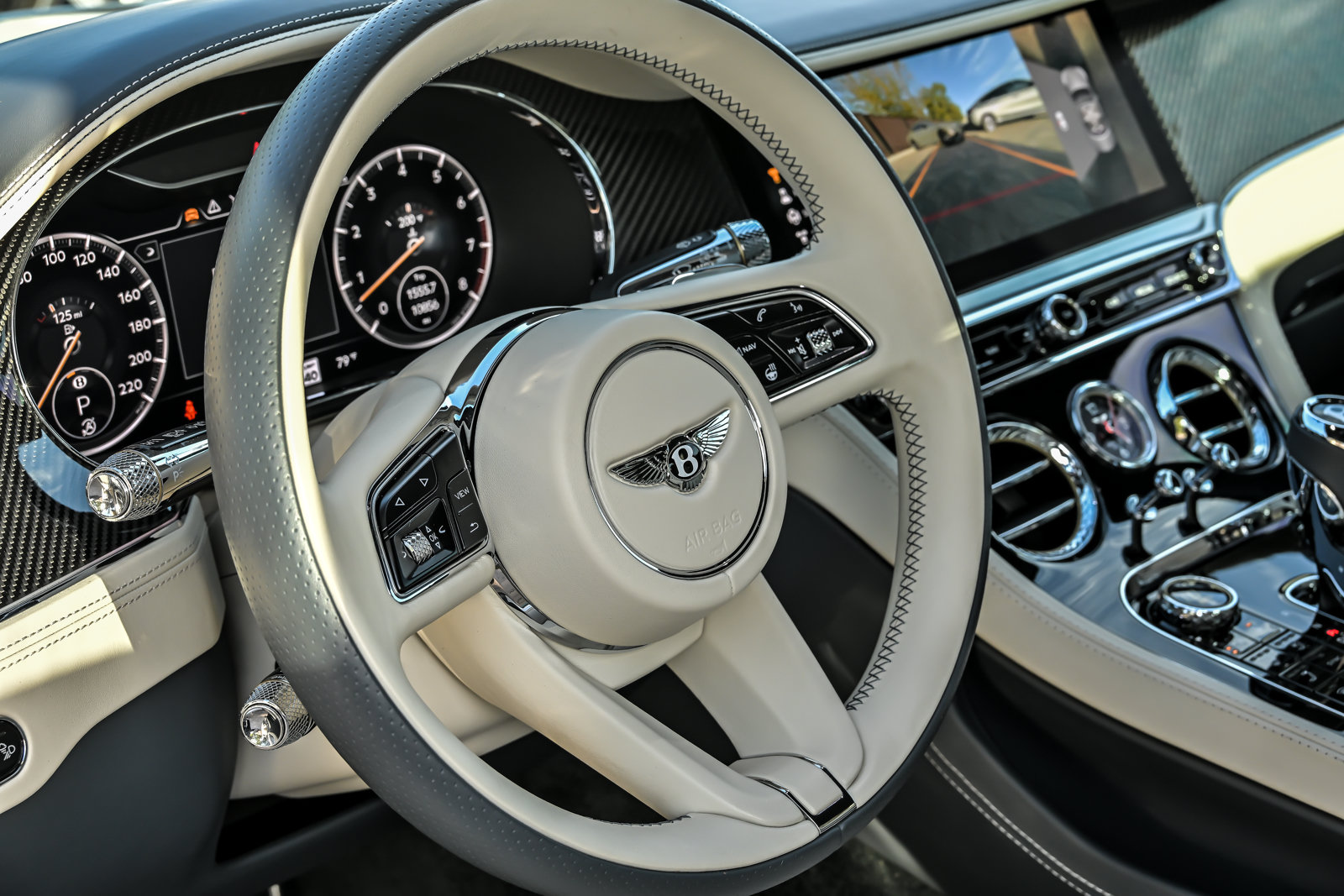 Used 2022 Bentley Continental GT AWD/4WD image 42