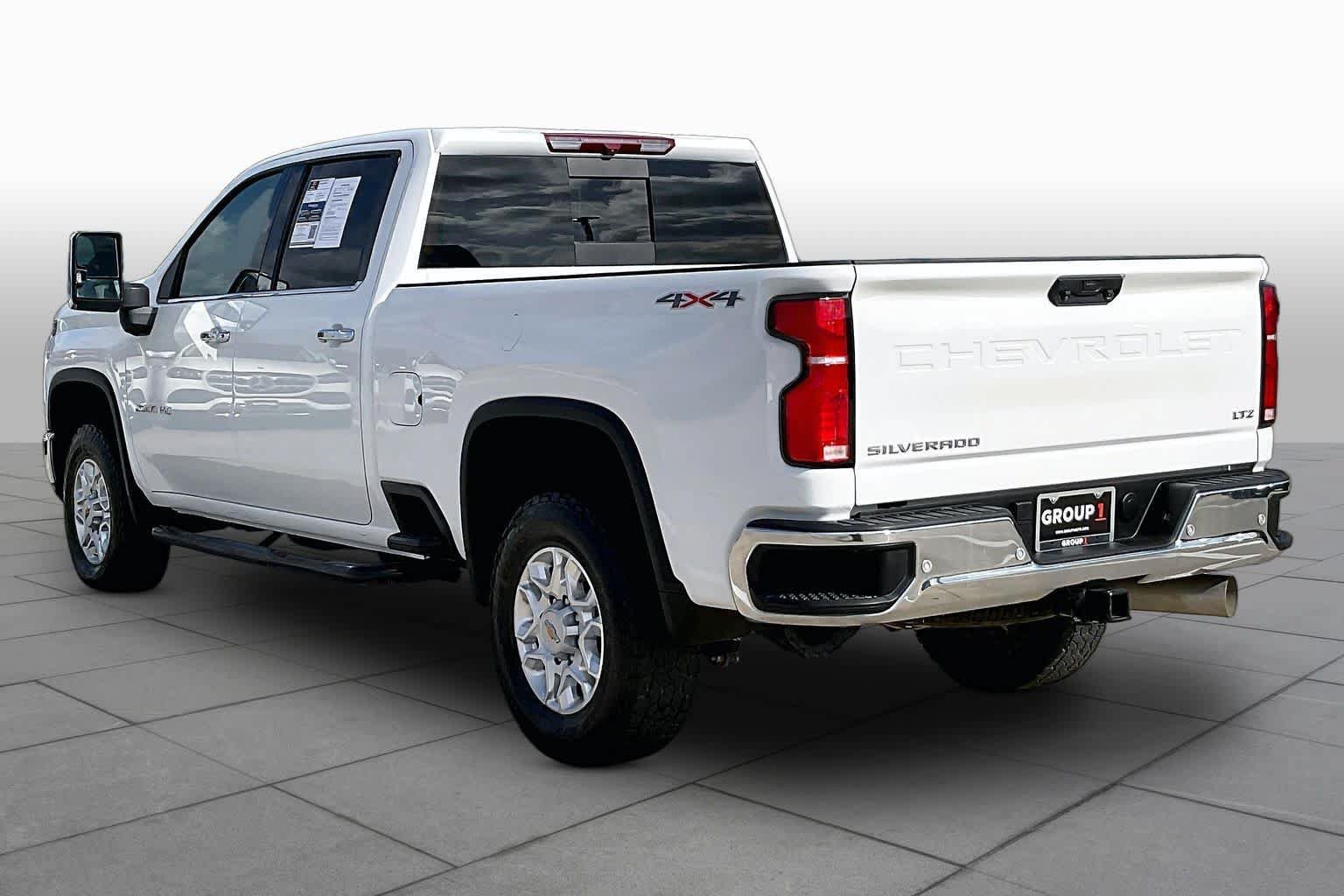 Certified 2025 Chevrolet Silverado 2500 LTZ w/ LTZ Convenience Package AWD/4WD image 12