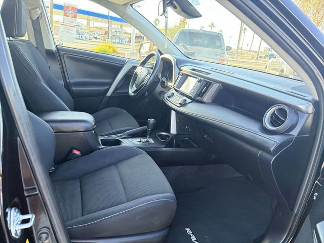 Used 2017 Toyota RAV4 XLE w/ Carpet Mat Package AWD/4WD image 25