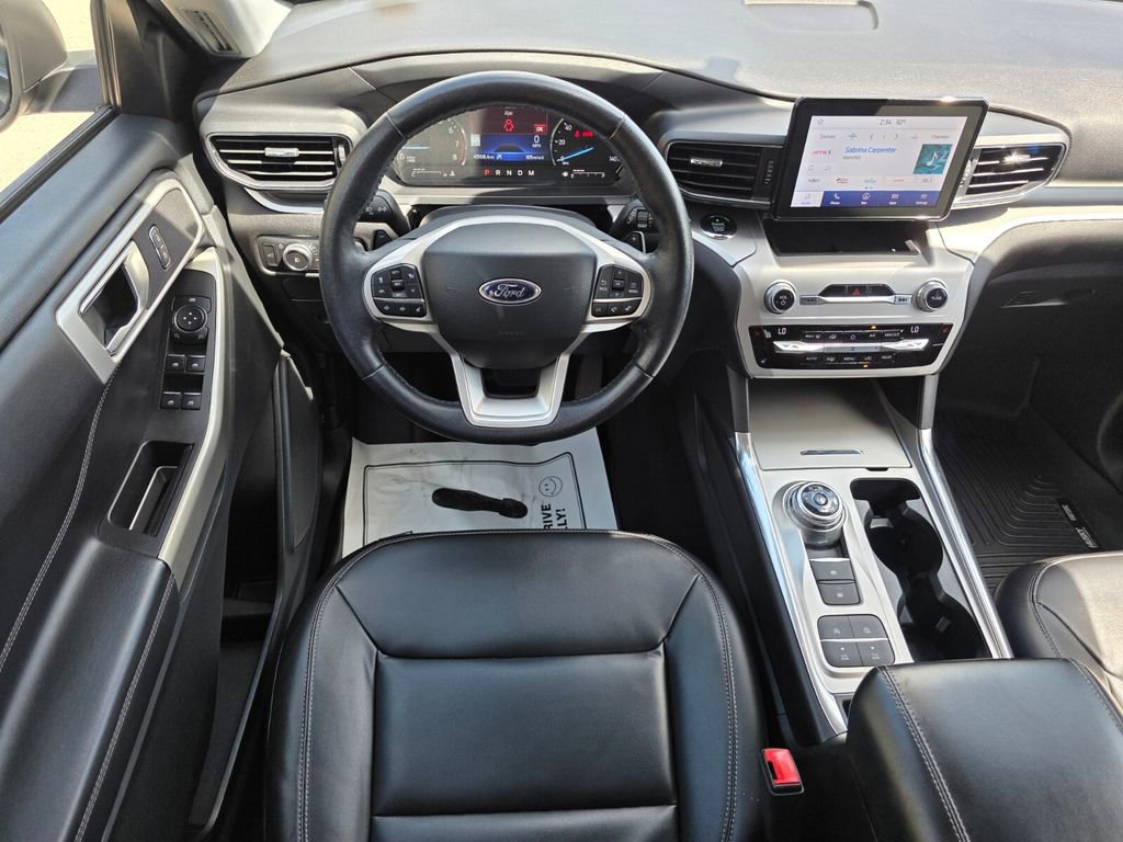 Used 2021 Ford Explorer XLT w/ Equipment Group 202A image 22