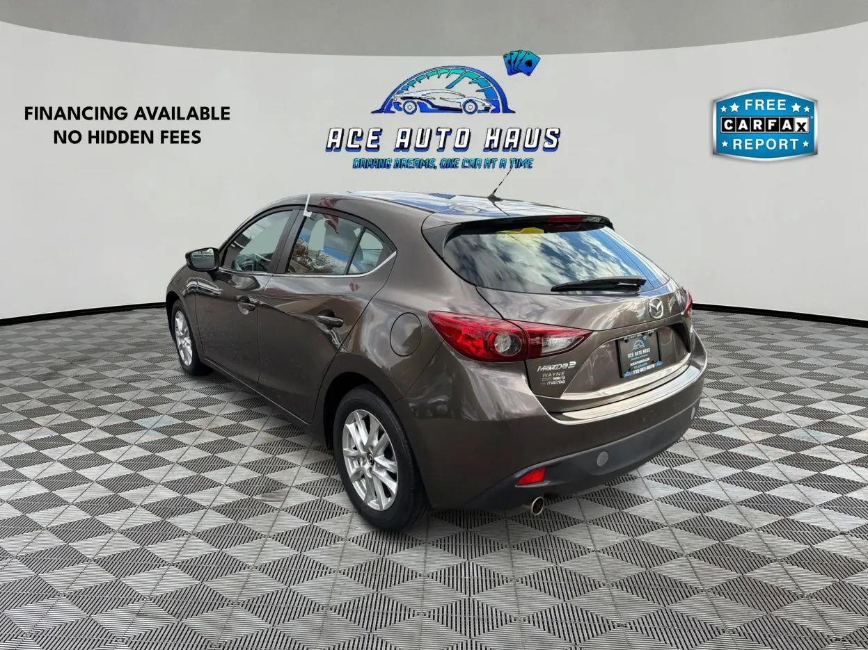 Used 2015 MAZDA MAZDA3 i Touring image 5