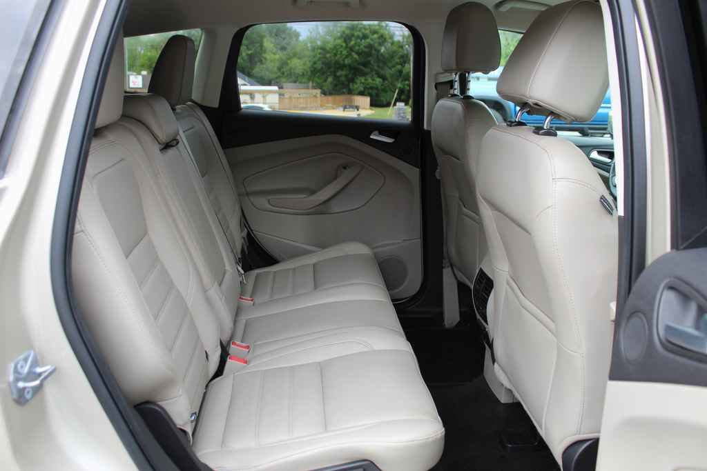 Used 2017 Ford Escape Titanium FWD image 27