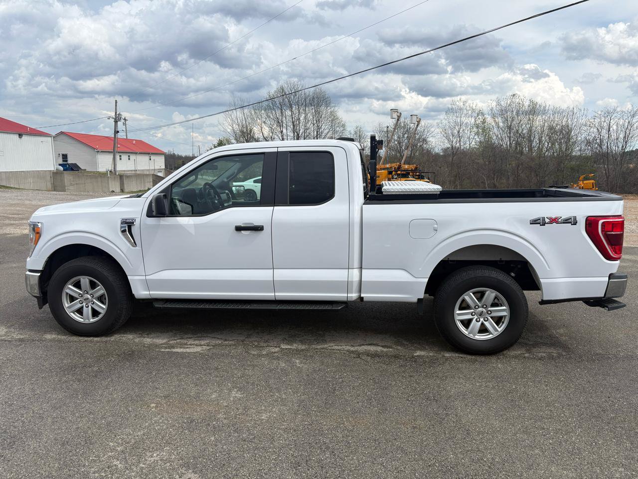 Used 2021 Ford F150 XLT w/ Trailer Tow Package AWD/4WD image 5