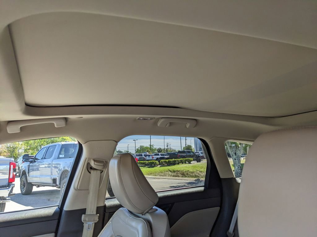 Used 2022 Lincoln Corsair Reserve w/ Elements Package image 21