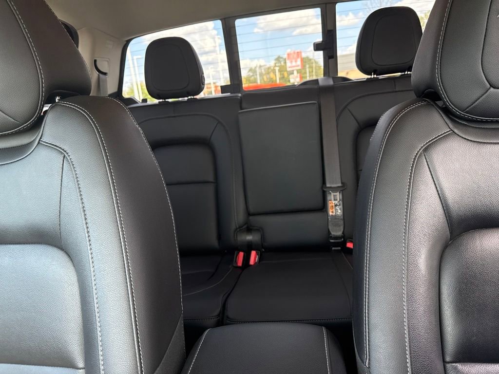 Used 2020 Chevrolet Colorado ZR2 image 28