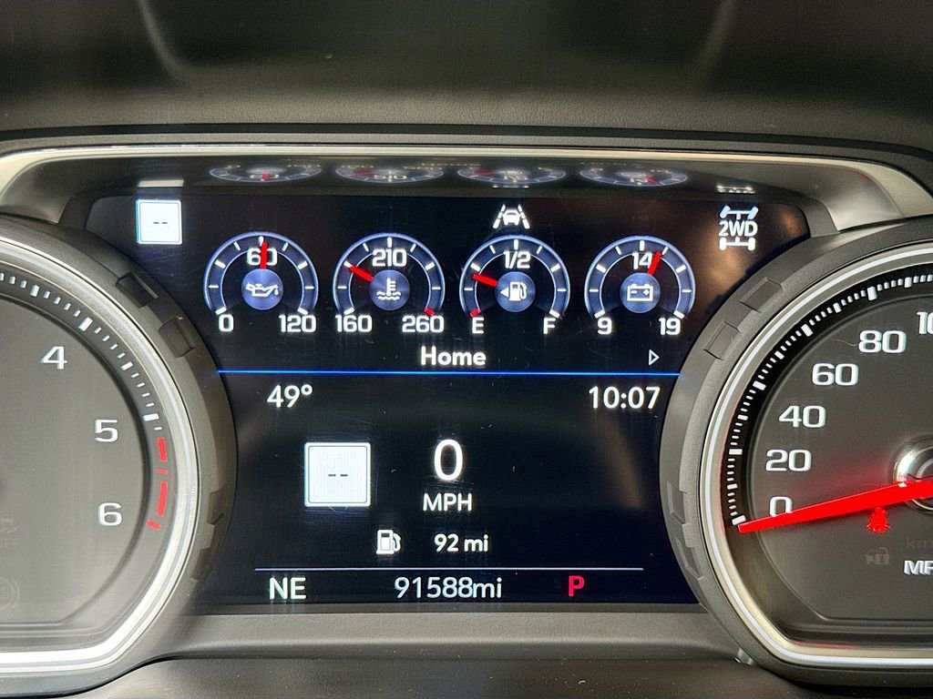 Used 2021 Chevrolet Suburban Premier w/ Premium Package image 18