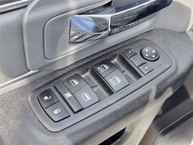 Certified 2023 RAM 1500 Classic SLT w/ Trailer & Traction Group AWD/4WD image 33
