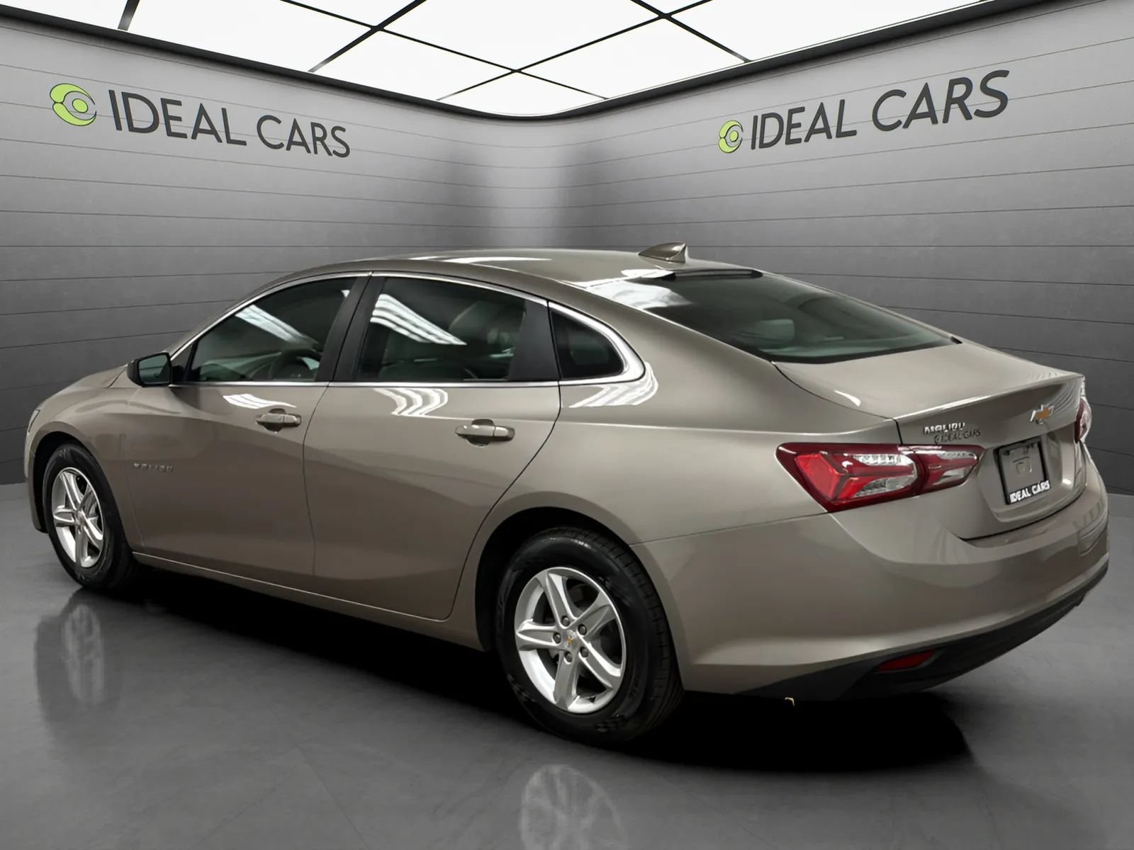 Used 2022 Chevrolet Malibu LT FWD image 7