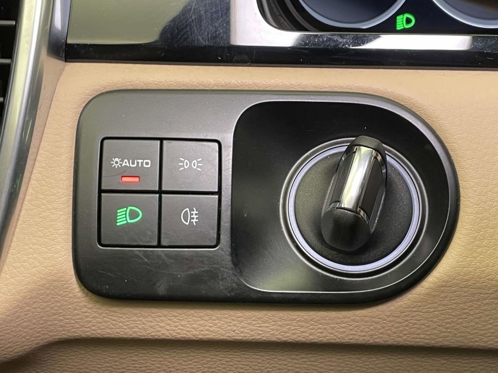 Certified 2023 Porsche Cayenne image 43