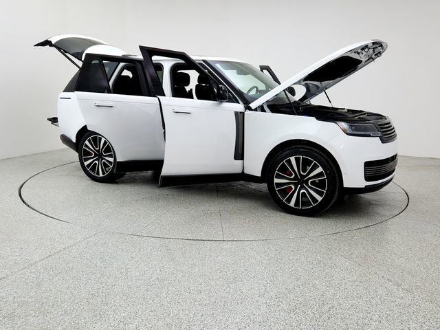 New 2026 Land Rover Range Rover SV image 10
