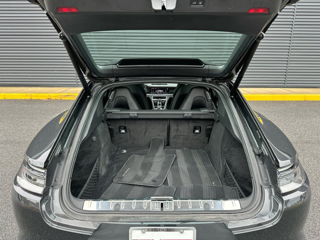 Certified 2023 Porsche Panamera 4 Platinum Edition AWD/4WD image 29