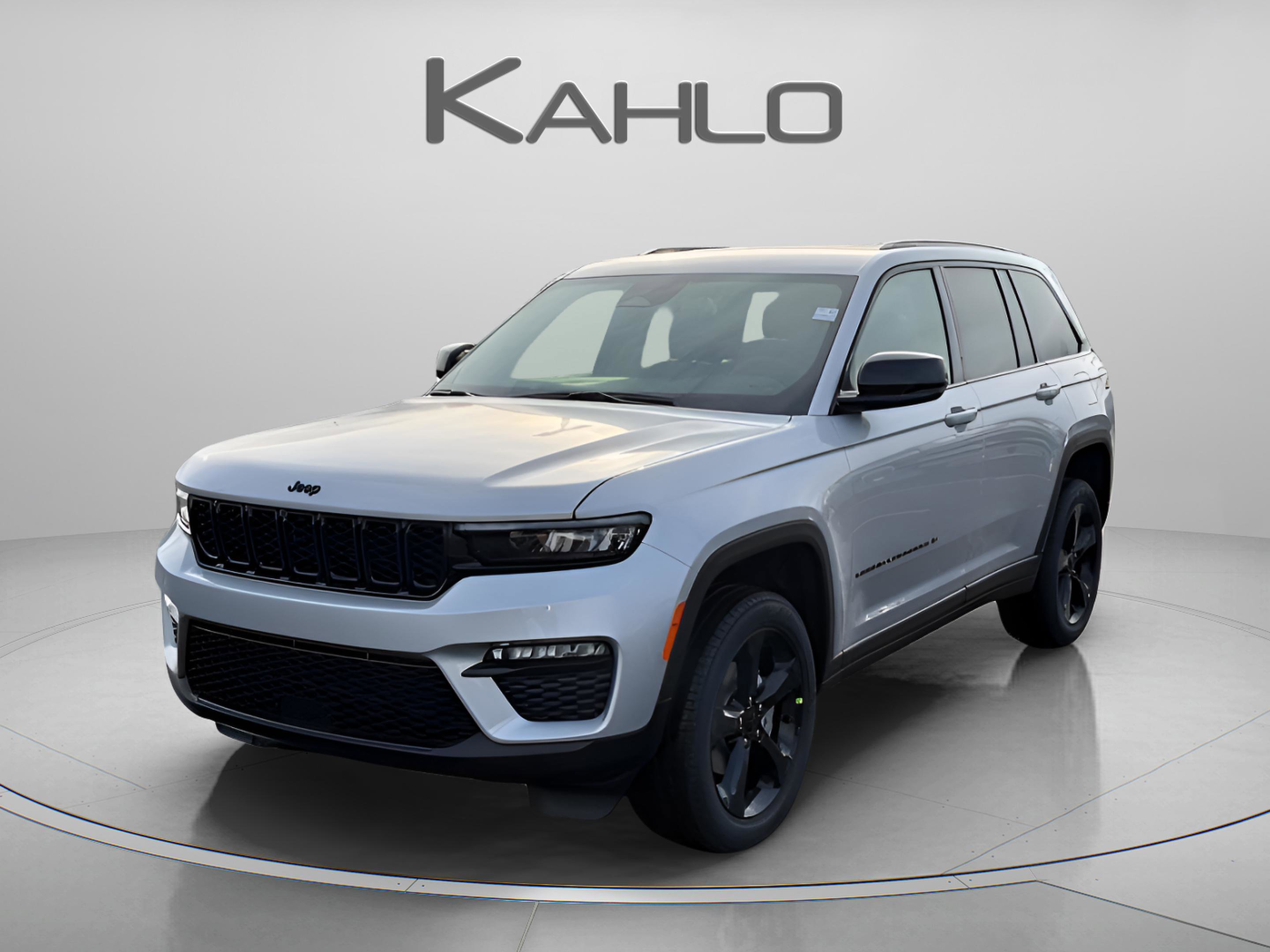 New 2025 Jeep Grand Cherokee Limited w/ Black Appearance Package