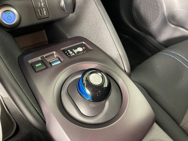Used 2023 Nissan Leaf S FWD image 9