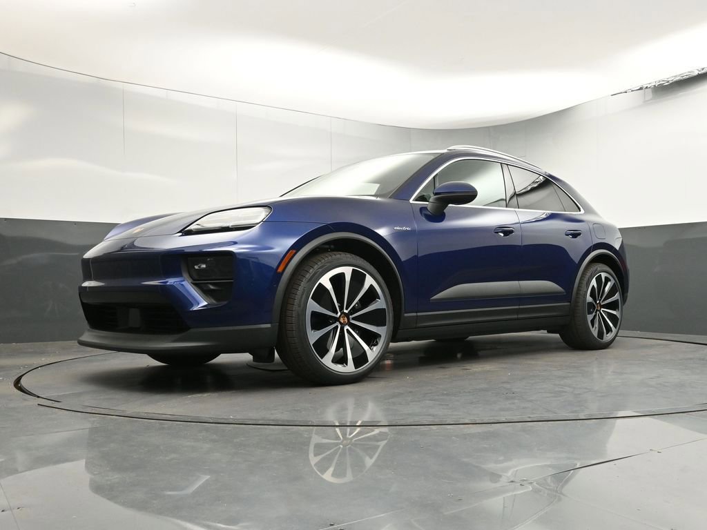 New 2025 Porsche Macan Electric RWD image 30