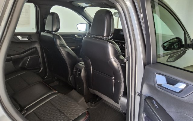 Used 2024 Ford Escape ST-Line w/ Tech Pack #1 AWD/4WD image 13