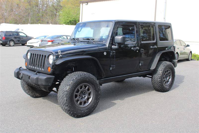 Used 2013 Jeep Wrangler Unlimited Sport AWD/4WD image 3