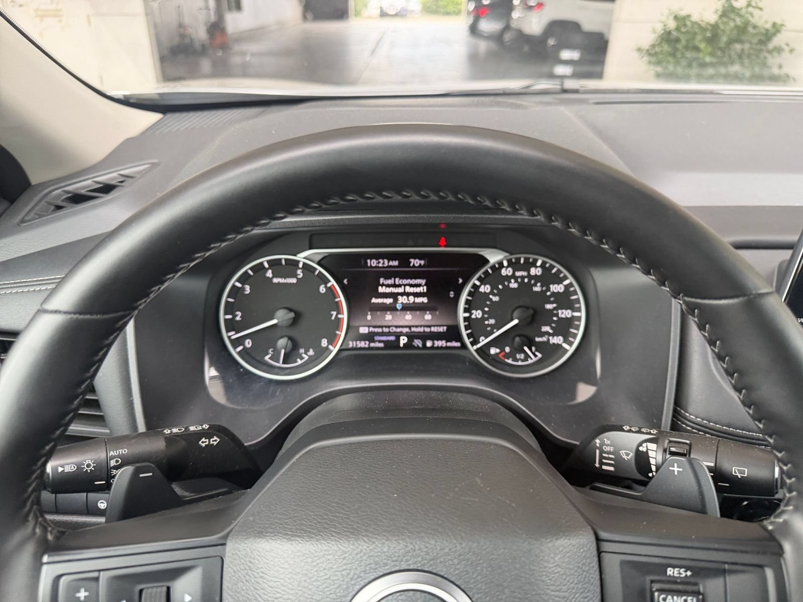 Used 2025 Nissan Rogue SV FWD image 42