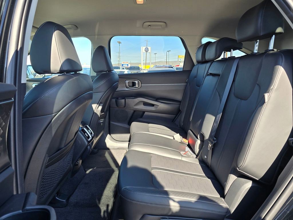 New 2026 Kia Sorento S AWD/4WD image 16