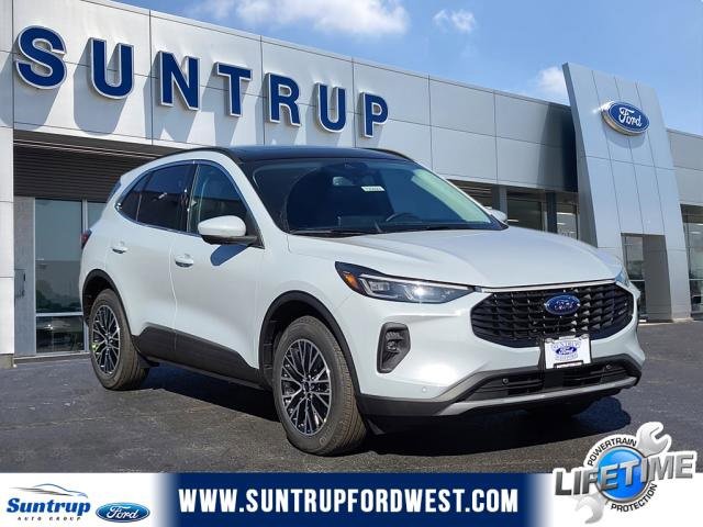 New 2025 Ford Escape SE w/ PHEV Premium Package