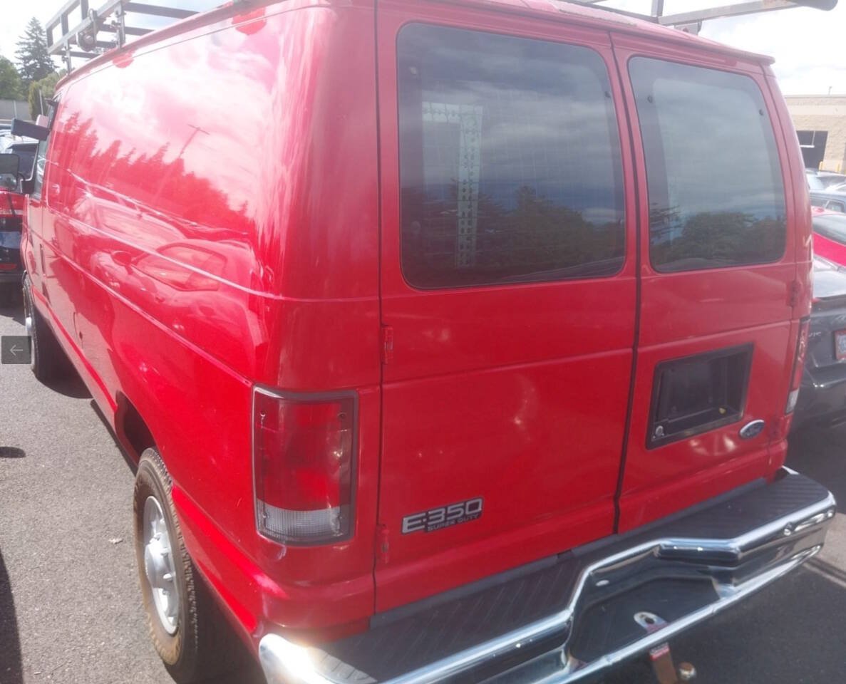 Used 2000 Ford E-350 and Econoline 350 Super Duty RWD image 1