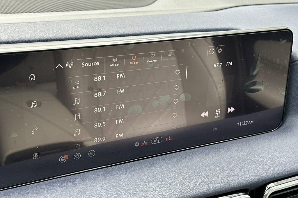 New 2026 Nissan Sentra SL w/ Floor Mat Package image 17