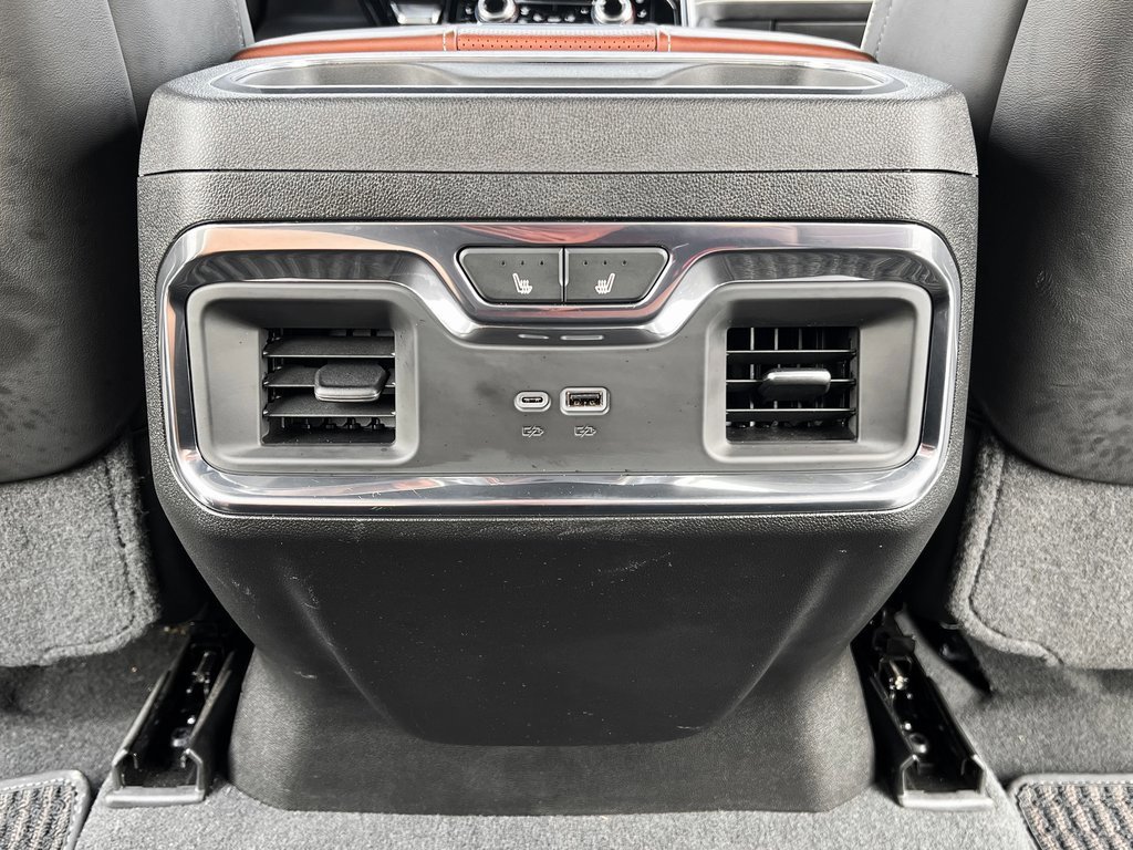 Used 2024 GMC Sierra 2500 Denali Ultimate image 26