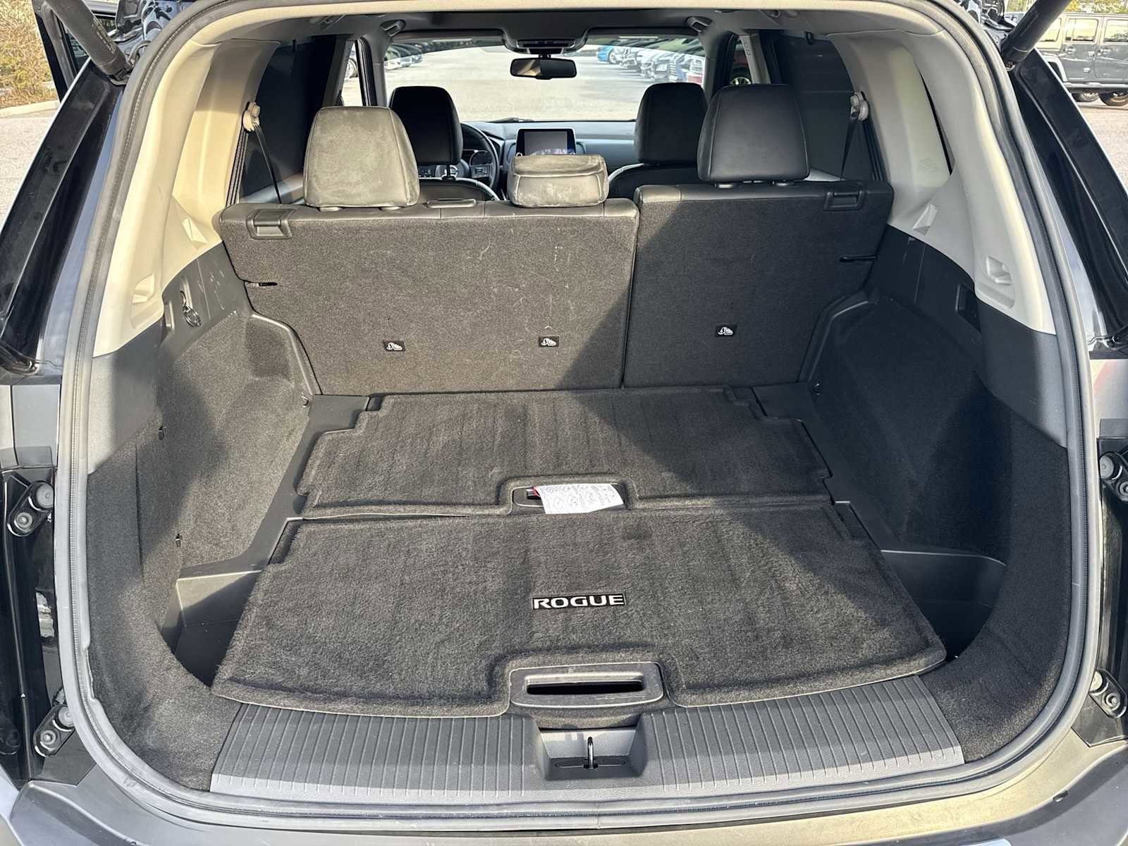 Used 2021 Nissan Rogue SL image 27