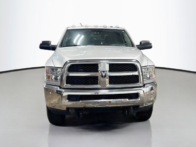 Used 2017 RAM 3500 Tradesman w/ Chrome Appearance Group AWD/4WD image 3